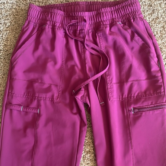Ladies Scrubstar Premium Performance wine scrubwear. Style # SSL09841T Sz XS - Picture 10 of 15